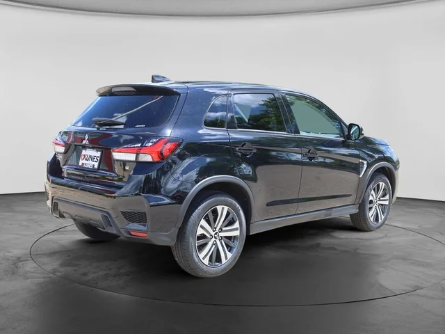 Nuevos MITSUBISHI OUTLANDER SPORT à Estados chez autogozo