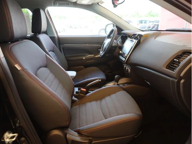 Nuevos MITSUBISHI OUTLANDER SPORT à Estados chez autogozo