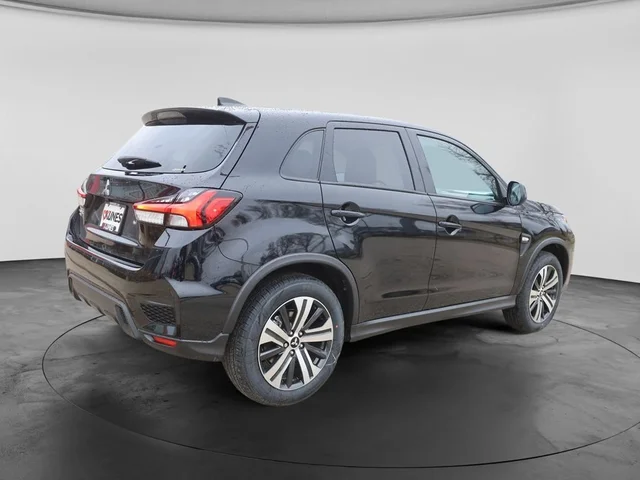 Nuevos MITSUBISHI OUTLANDER SPORT à Estados chez autogozo