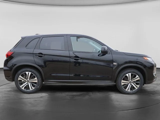 Nuevos MITSUBISHI OUTLANDER SPORT à Estados chez autogozo