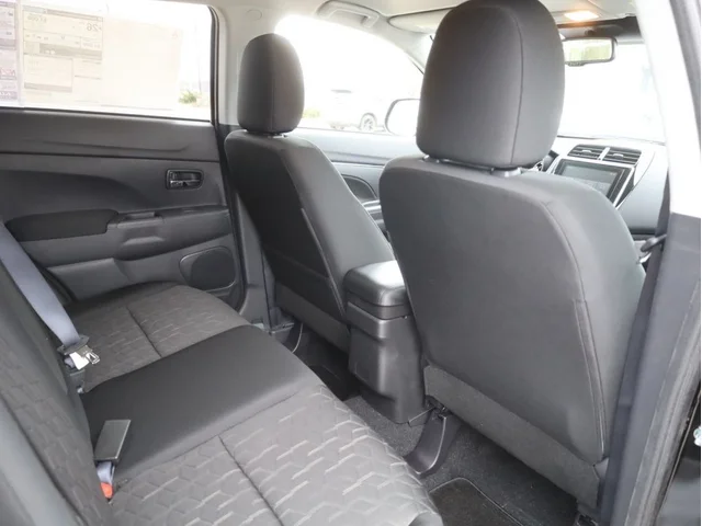 Nuevos MITSUBISHI OUTLANDER SPORT à Estados chez autogozo