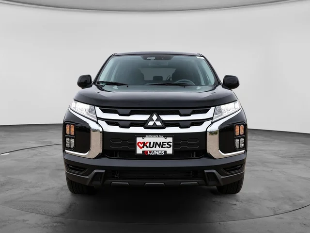 Nuevos MITSUBISHI OUTLANDER SPORT à Estados chez autogozo