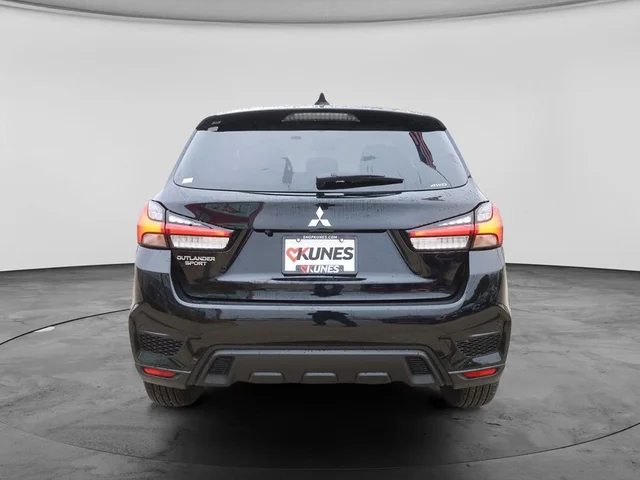 Nuevos MITSUBISHI OUTLANDER SPORT à Estados chez autogozo
