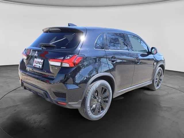 Nuevos MITSUBISHI OUTLANDER SPORT à Estados chez autogozo