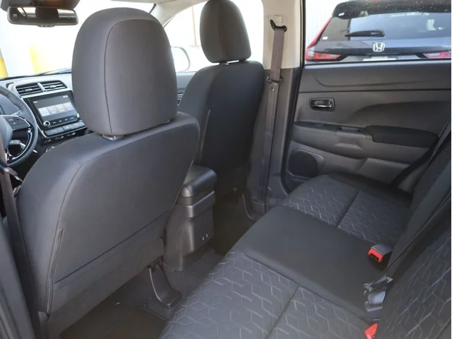 Nuevos MITSUBISHI OUTLANDER SPORT à Estados chez autogozo