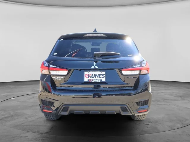 Nuevos MITSUBISHI OUTLANDER SPORT à Estados chez autogozo