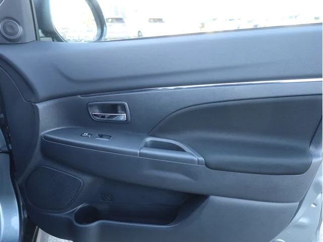 Nuevos MITSUBISHI OUTLANDER SPORT à Estados chez autogozo