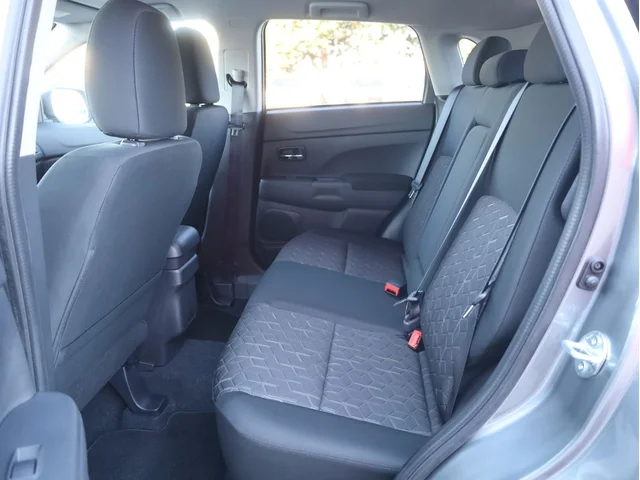 Nuevos MITSUBISHI OUTLANDER SPORT à Estados chez autogozo