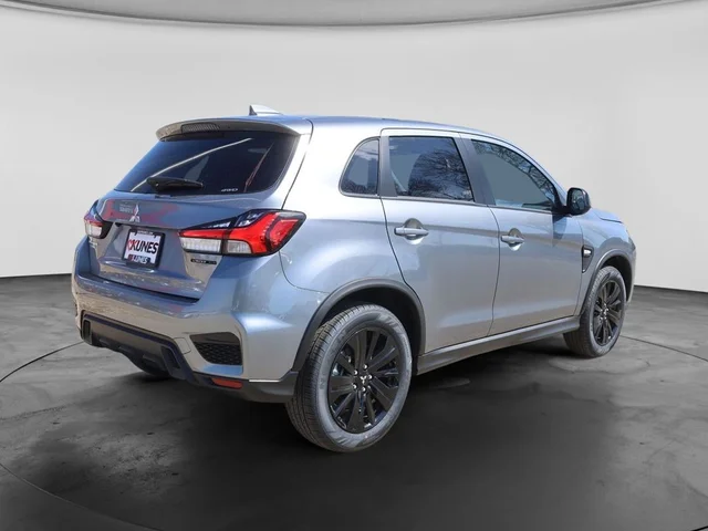 Nuevos MITSUBISHI OUTLANDER SPORT à Estados chez autogozo