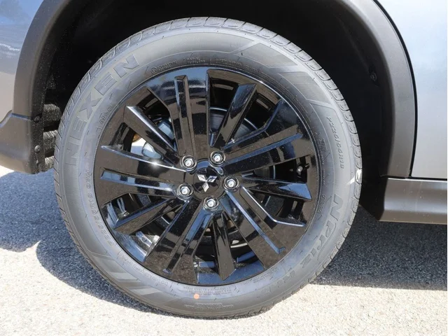 Nuevos MITSUBISHI OUTLANDER SPORT à Estados chez autogozo