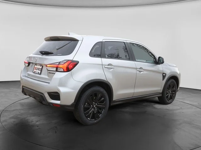 Nuevos MITSUBISHI OUTLANDER SPORT à Estados chez autogozo