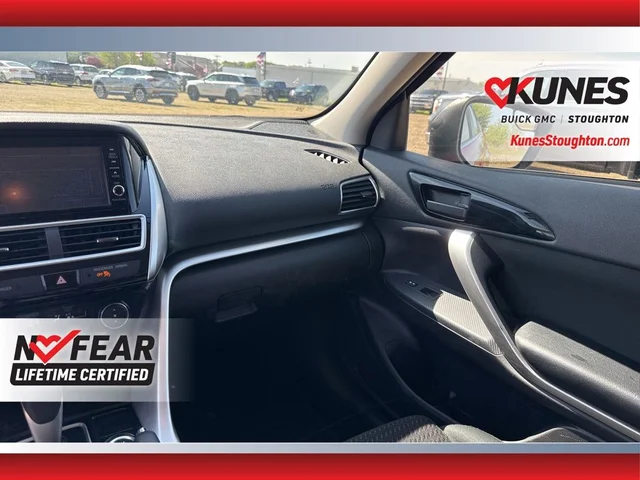 SEMINUEVOS MITSUBISHI Eclipse Cross a Estados en autogozo