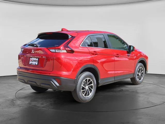 Nuevos MITSUBISHI ECLIPSE CROSS à Estados chez autogozo