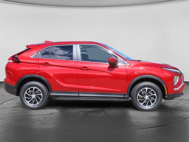 Nuevos MITSUBISHI ECLIPSE CROSS à Estados chez autogozo
