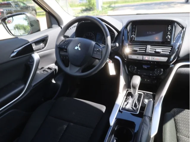 Nuevos MITSUBISHI ECLIPSE CROSS à Estados chez autogozo