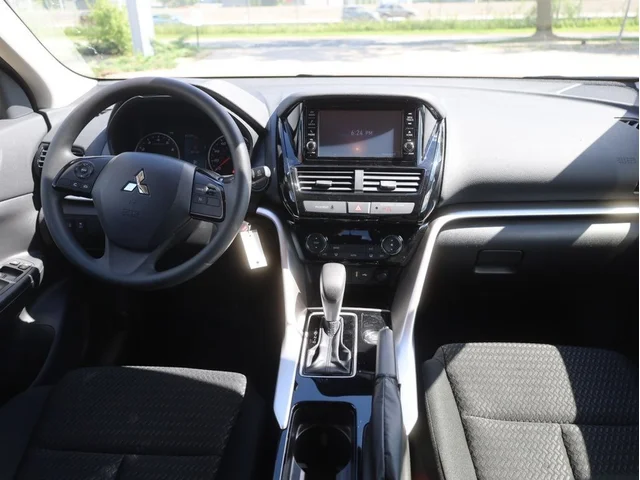 Nuevos MITSUBISHI ECLIPSE CROSS à Estados chez autogozo