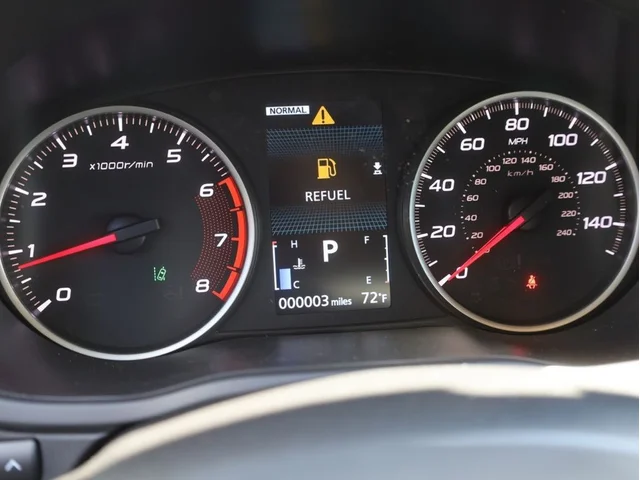 Nuevos MITSUBISHI ECLIPSE CROSS à Estados chez autogozo