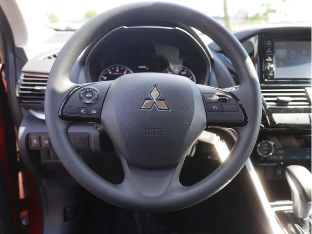 Nuevos MITSUBISHI ECLIPSE CROSS à Estados chez autogozo