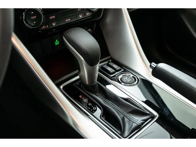 Nuevos MITSUBISHI ECLIPSE CROSS à Estados chez autogozo