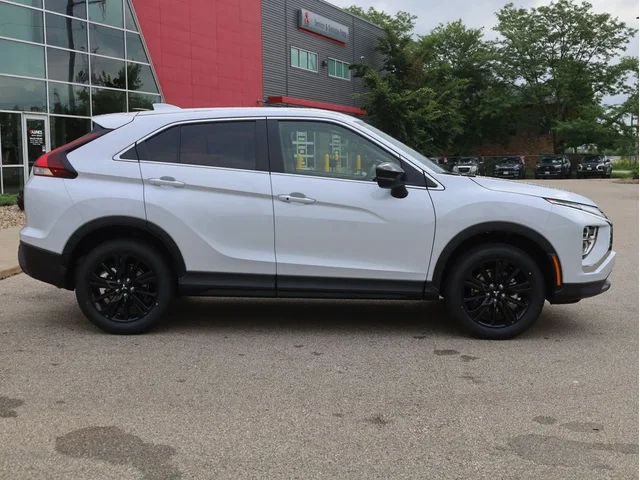 Nuevos MITSUBISHI ECLIPSE CROSS à Estados chez autogozo