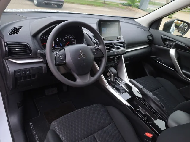 Nuevos MITSUBISHI ECLIPSE CROSS à Estados chez autogozo
