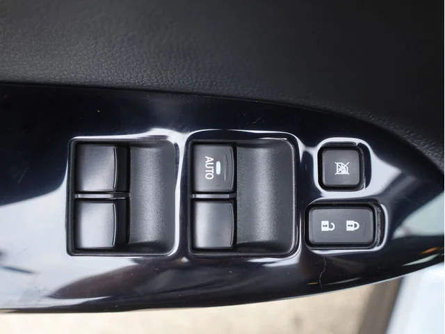 Nuevos MITSUBISHI ECLIPSE CROSS à Estados chez autogozo