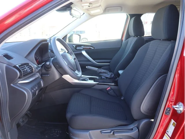 Nuevos MITSUBISHI ECLIPSE CROSS à Estados chez autogozo