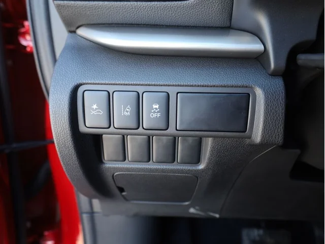 Nuevos MITSUBISHI ECLIPSE CROSS à Estados chez autogozo