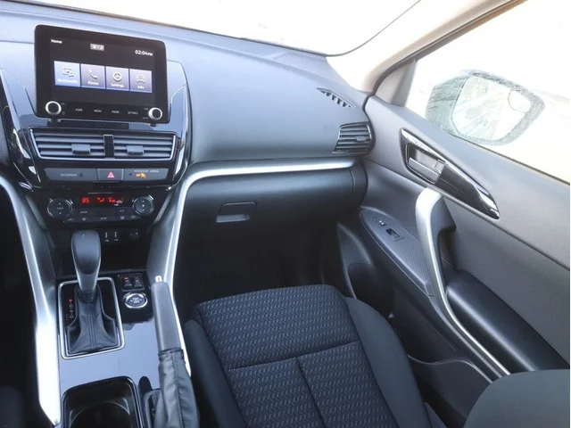 Nuevos MITSUBISHI ECLIPSE CROSS à Estados chez autogozo