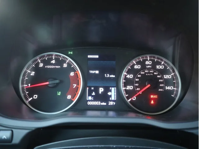 Nuevos MITSUBISHI ECLIPSE CROSS à Estados chez autogozo