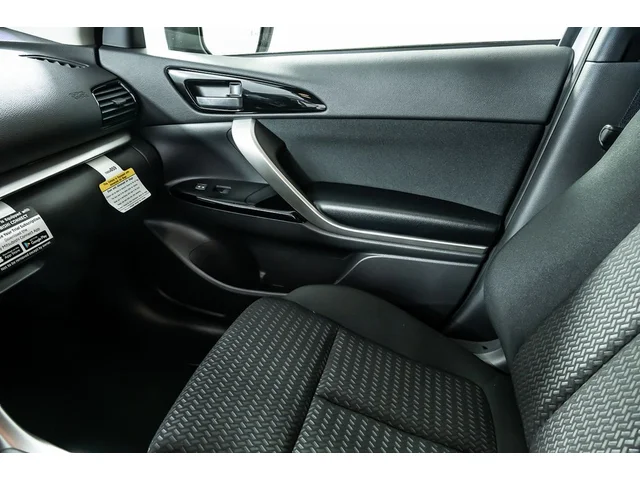 Nuevos MITSUBISHI ECLIPSE CROSS à Estados chez autogozo