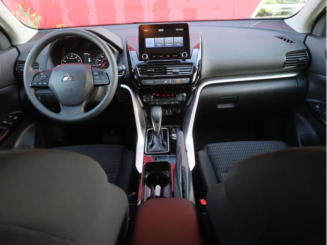 Nuevos MITSUBISHI ECLIPSE CROSS à Estados chez autogozo