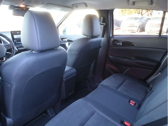 Nuevos MITSUBISHI ECLIPSE CROSS à Estados chez autogozo