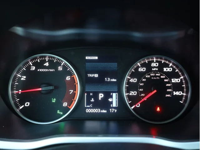 Nuevos MITSUBISHI ECLIPSE CROSS à Estados chez autogozo