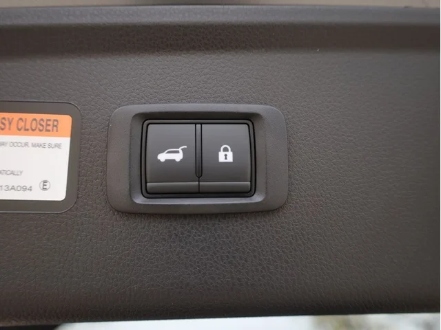 Nuevos MITSUBISHI ECLIPSE CROSS à Estados chez autogozo