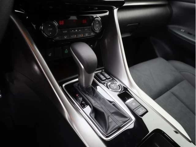 Nuevos MITSUBISHI ECLIPSE CROSS à Estados chez autogozo