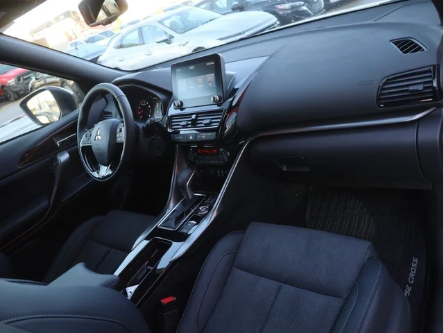 Nuevos MITSUBISHI ECLIPSE CROSS à Estados chez autogozo