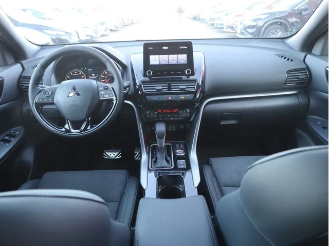 Nuevos MITSUBISHI ECLIPSE CROSS à Estados chez autogozo