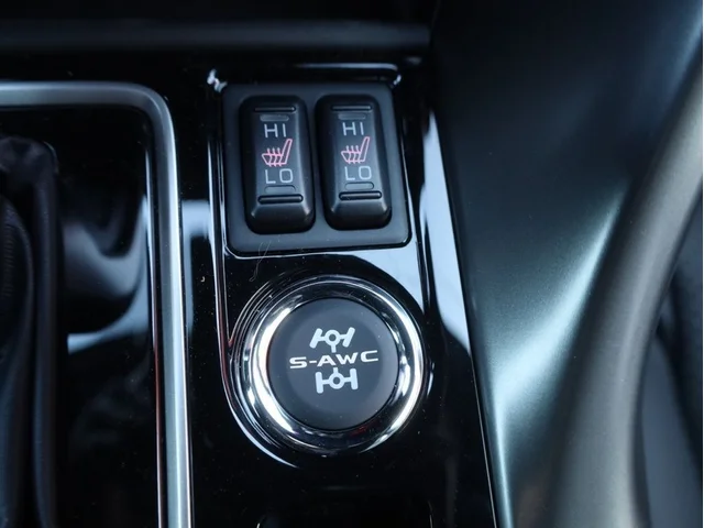 Nuevos MITSUBISHI ECLIPSE CROSS à Estados chez autogozo