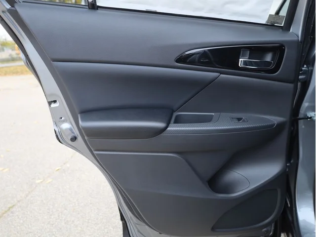 Nuevos MITSUBISHI ECLIPSE CROSS à Estados chez autogozo