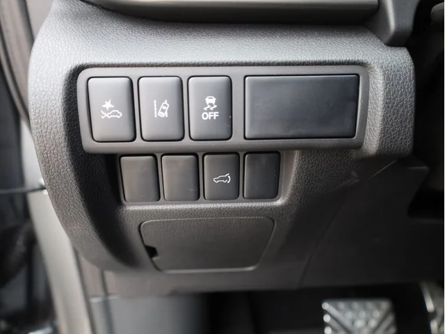 Nuevos MITSUBISHI ECLIPSE CROSS à Estados chez autogozo
