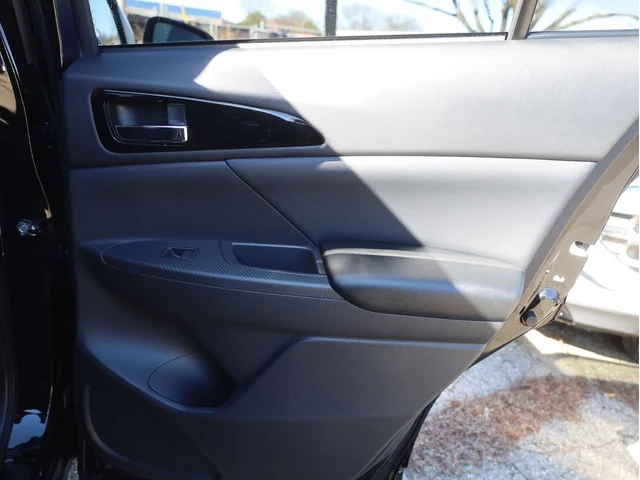 Nuevos MITSUBISHI ECLIPSE CROSS à Estados chez autogozo