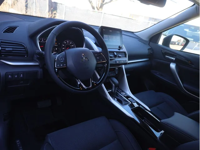 Nuevos MITSUBISHI ECLIPSE CROSS à Estados chez autogozo