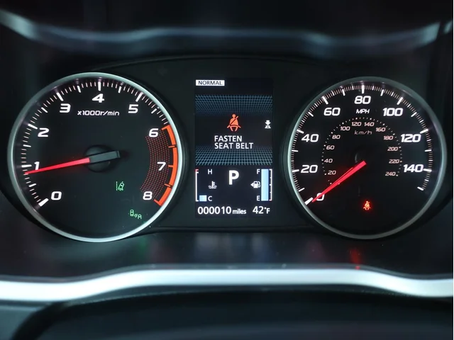 Nuevos MITSUBISHI ECLIPSE CROSS à Estados chez autogozo