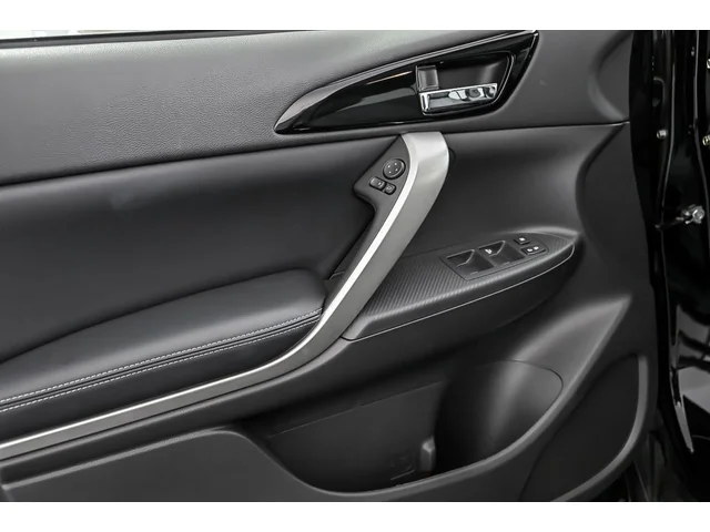 Nuevos MITSUBISHI ECLIPSE CROSS à Estados chez autogozo