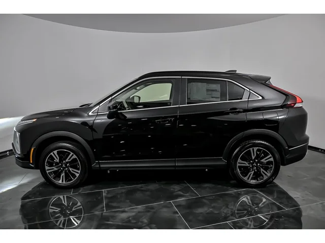 Nuevos MITSUBISHI ECLIPSE CROSS à Estados chez autogozo