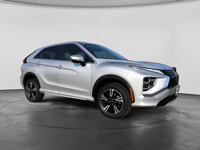 Nuevos MITSUBISHI ECLIPSE CROSS à Estados chez autogozo