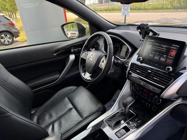 SEMINUEVOS MITSUBISHI Eclipse Cross a Estados en autogozo