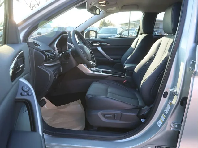 SEMINUEVOS MITSUBISHI Eclipse Cross a Estados en autogozo