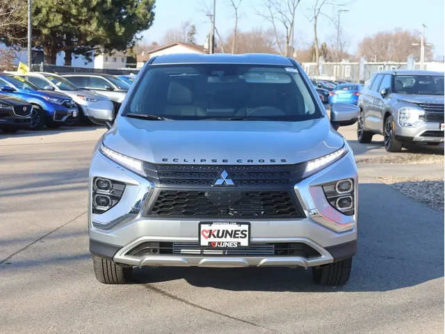 SEMINUEVOS MITSUBISHI Eclipse Cross a Estados en autogozo